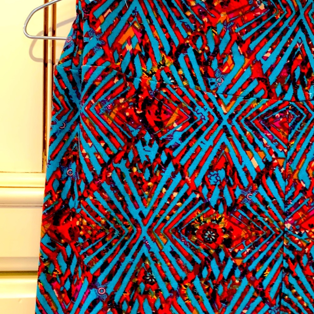 LuLaRoe leggings. Size OS. Pretty.